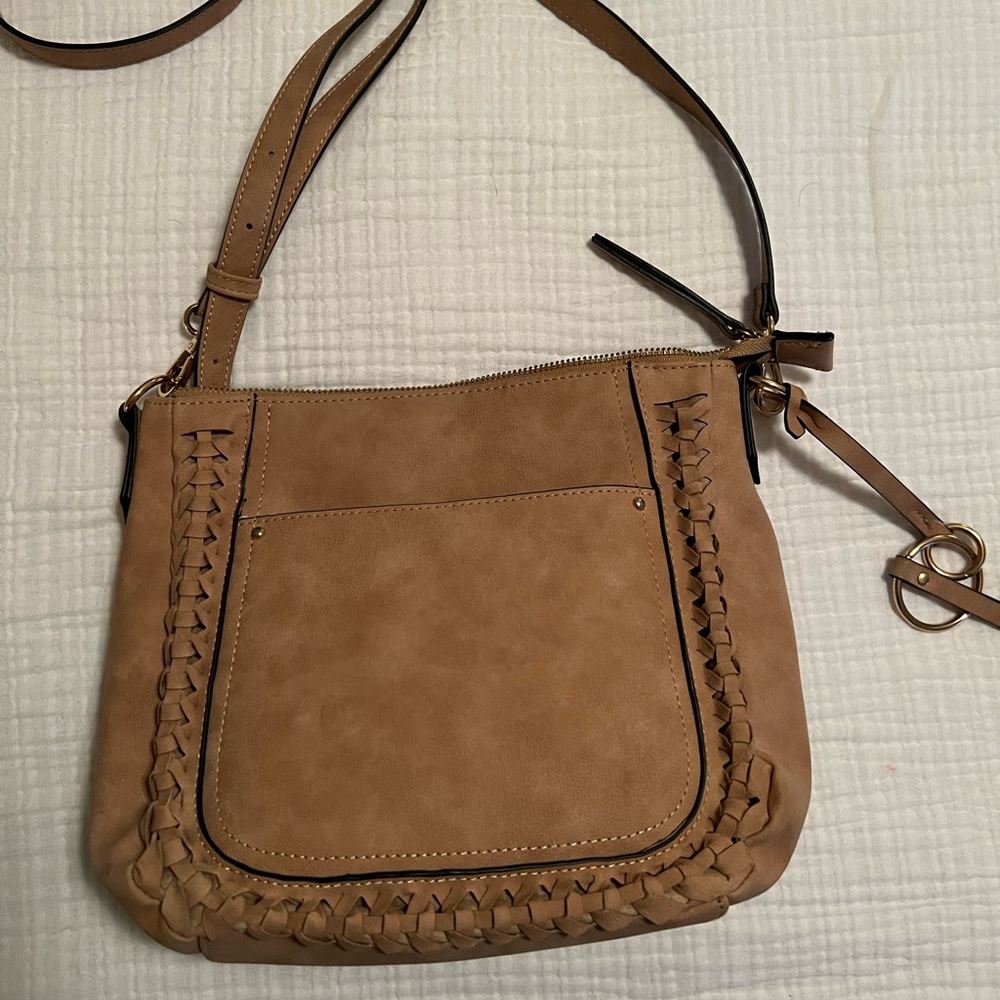 NWOT Vegan Leather Crossbody ☀️